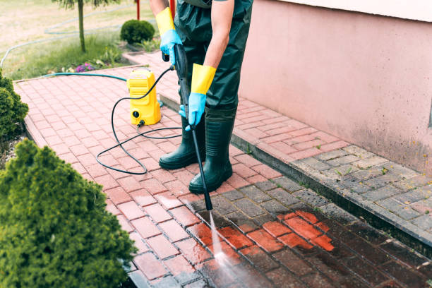 Best Animal Enclosure Cleaning  in Tri City, OR